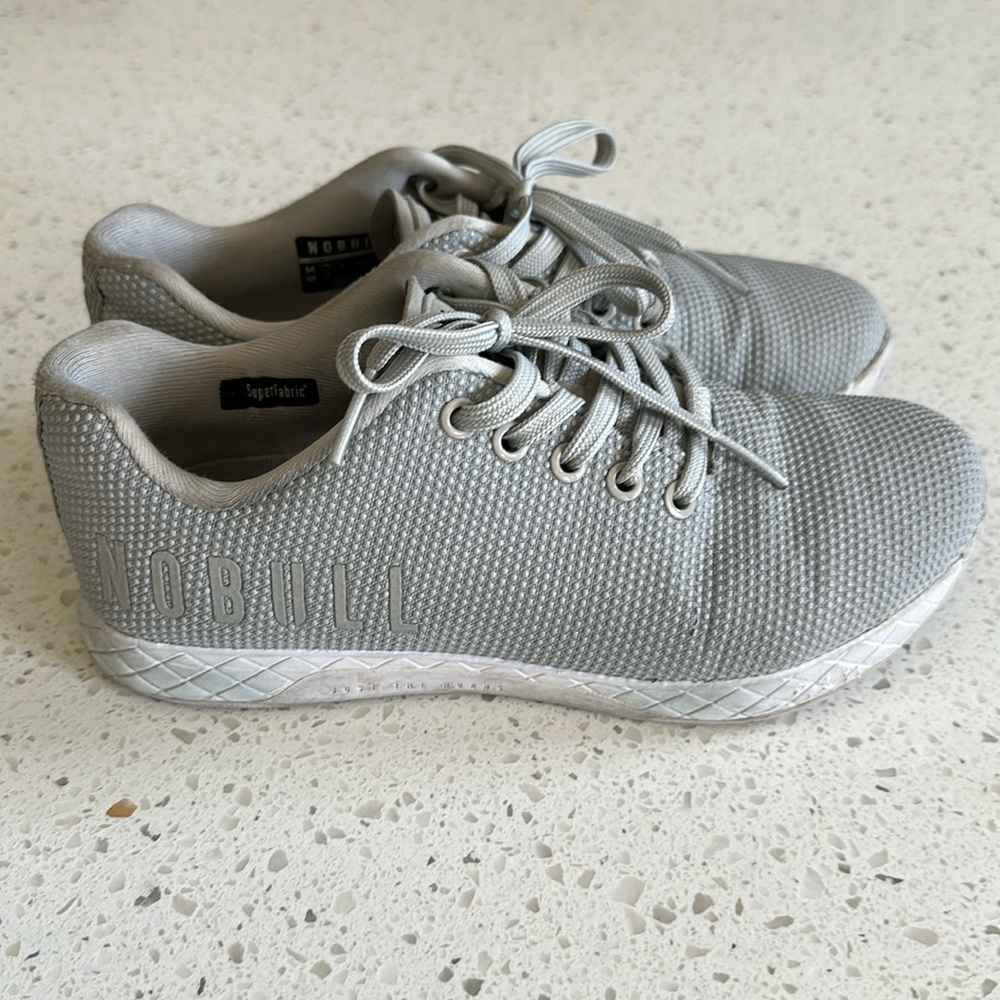Nobull trainers 7.5